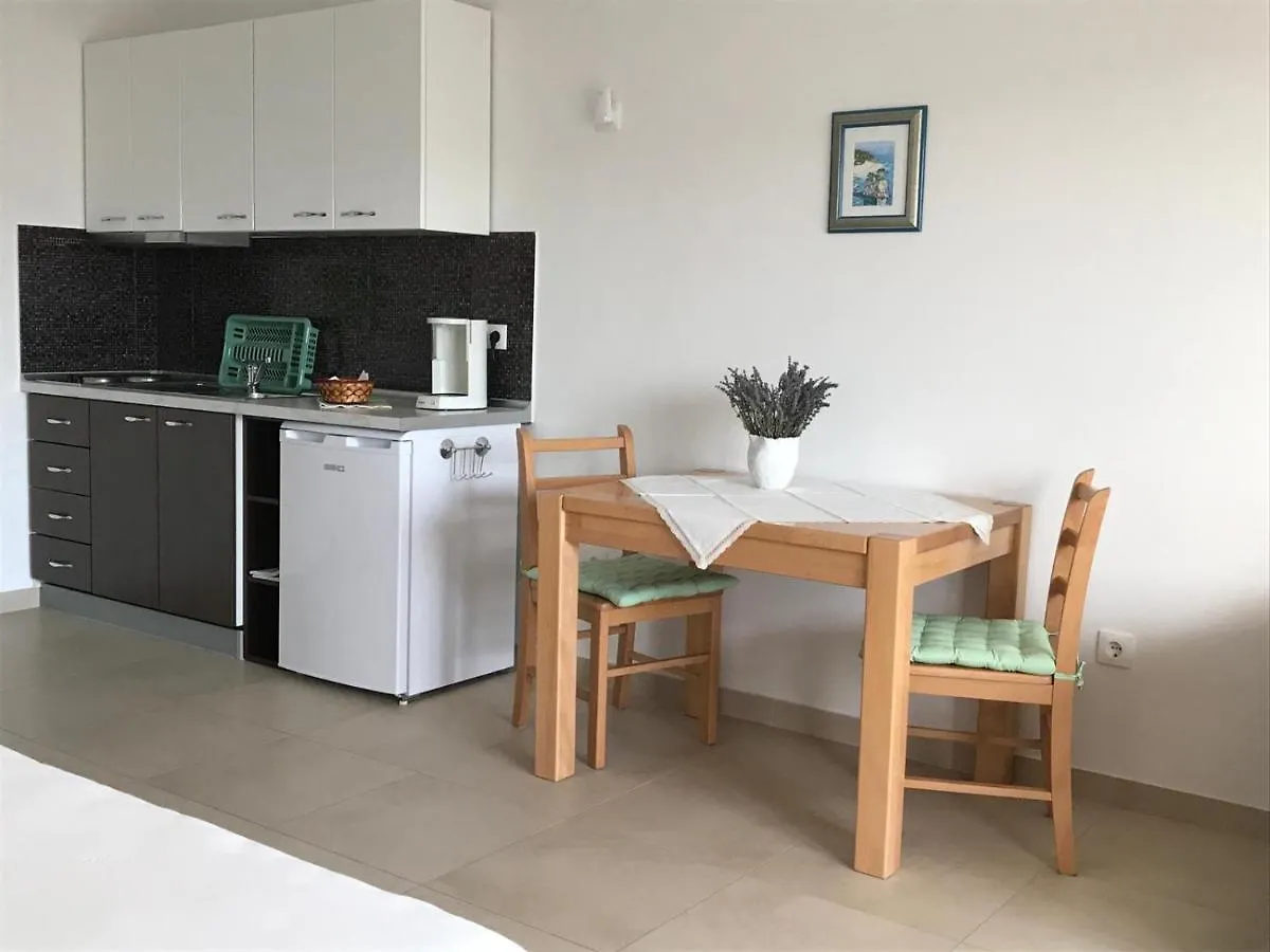 Apartments Villa Marie Сегет-Враница
