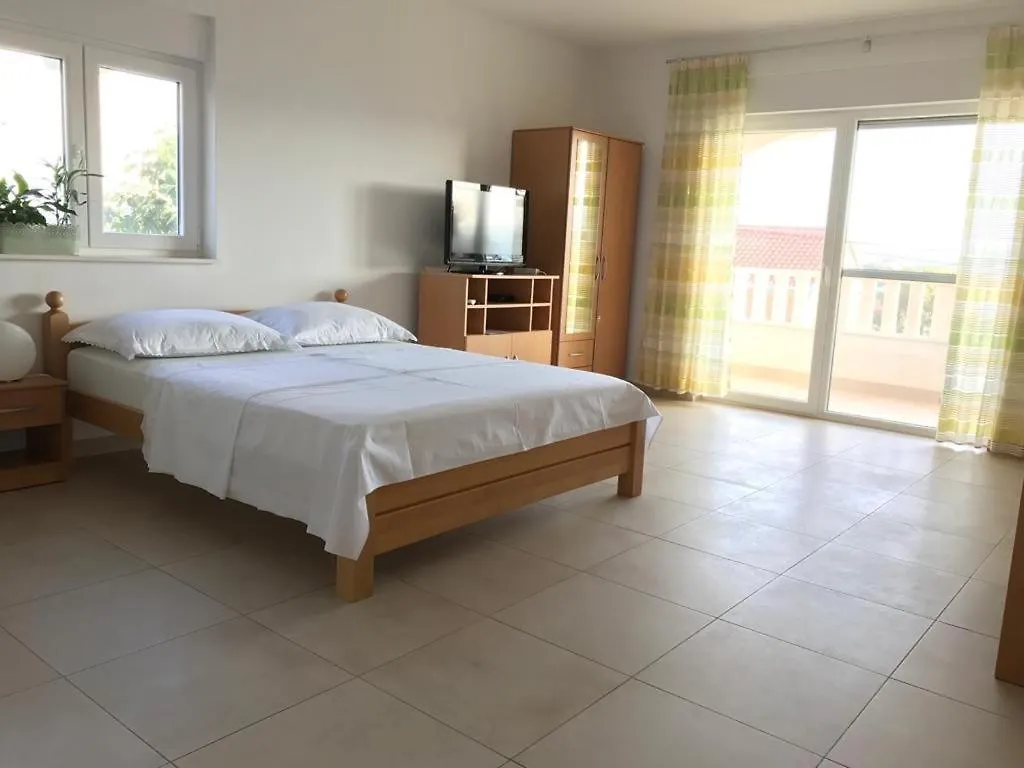 Apartments Villa Marie Seget Vranjica 0*,  Croatia