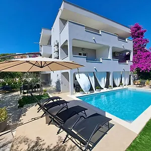 Paulina Harmony Guest house